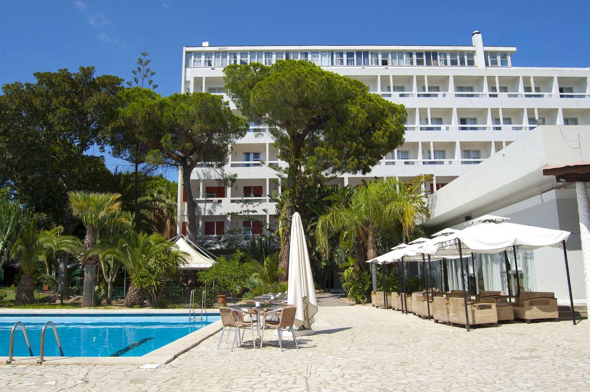 Abamar Hotel Santa Margherita di Pula Exterior photo